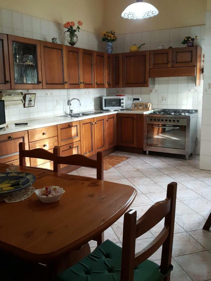 La Scaletta Casa Vacanze Масса-Лубренсе Екстер'єр фото